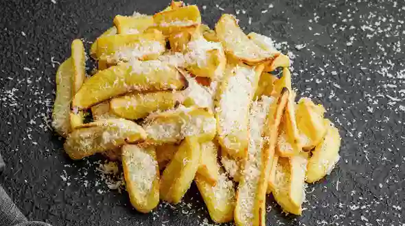 Блюдо Картофльные дипы из печи с пармезаном меню MonoPizza Картофльные дипы из печи с пармезаном меню MonoPizza