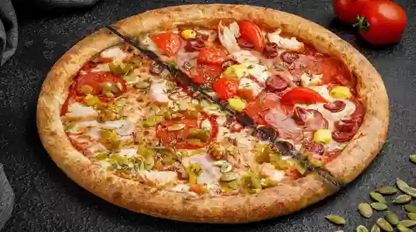 Блюдо Пицца Мясной микс меню MonoPizza Пицца Мясной микс меню MonoPizza